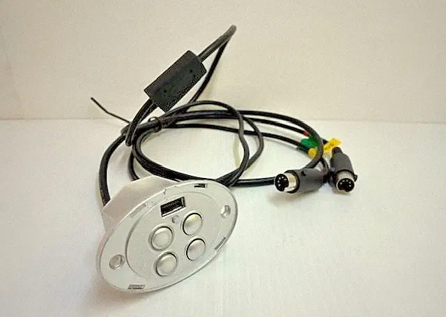 ELECTRIC RECLINER, SIDE-CONTROLLER: FROM GOLD STANDARD, 'SOUTHERN MOTION'